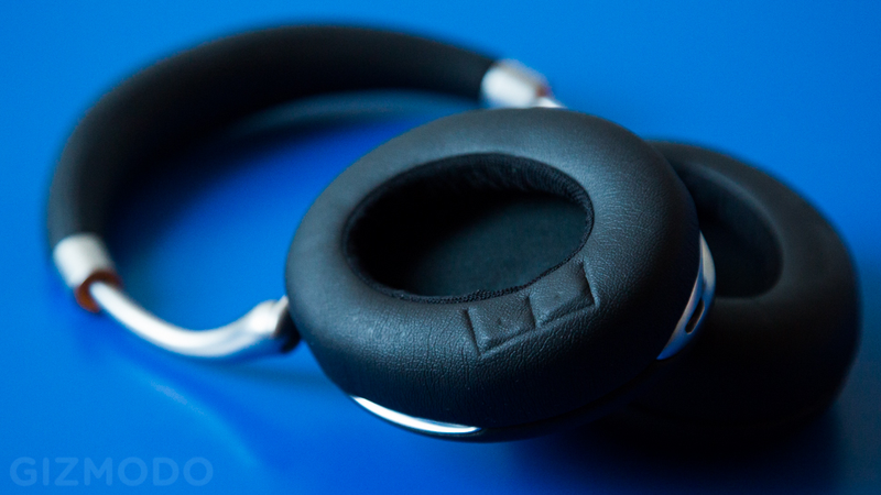 Illustration for article titled Parrot Zik 2.0 Hands-On: The World's Most Advanced Headphones? Maybe.